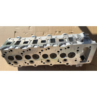 Комплектна ГБЦ головка 4M40T 4M40-T ME193804, ME202620 2.8 TD Mitsubishi Pajero L200