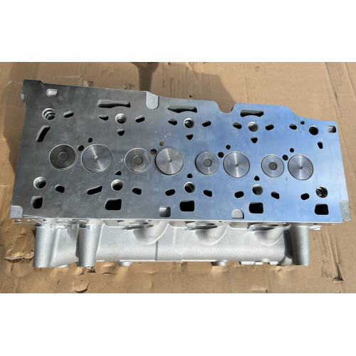 Complete cylinder head K9K 1.5 dci 1104100Q1M, 1104100Q2M, 110410442R, 110412740R