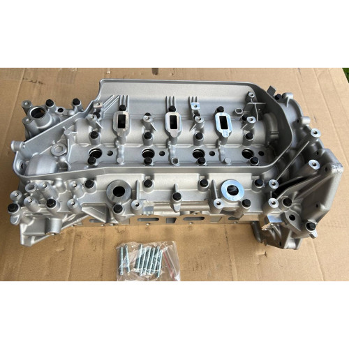 Cylinder head R9M 1.6 DCI Renault NISSAN 1104100Q1P, 110411760R, 110412453R, 110414631R