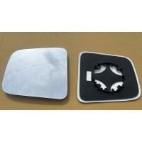 Вставка лівого дзеркала Ford Ranger Mazda BT50 B2500 1998-2006 (сферична)