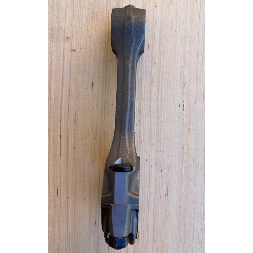MD050006 Connecting rod 4D56, 4D56-T, 4D56T, D4BH, D4BA (for 29 mm pin!)