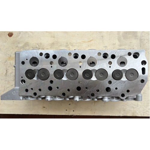 Complete cylinder head assembly Mitsubishi 4D56 Hyundai D4BH 908513