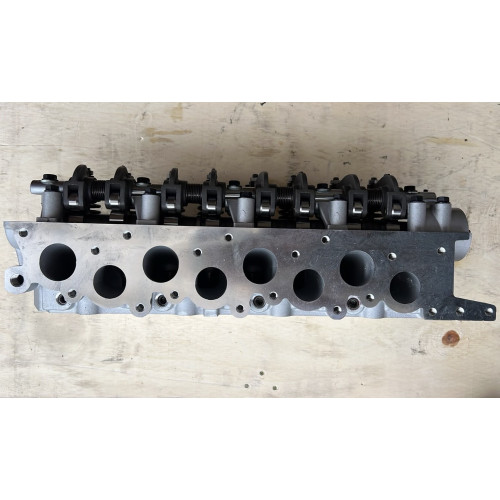 Camshaft and rockers cylinder head 4D56 MD348983 MR984455