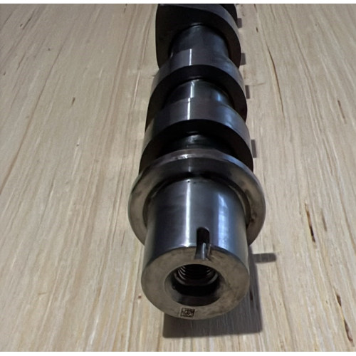 Camshaft snout and keyway for timing sprocket mounting 130202830R